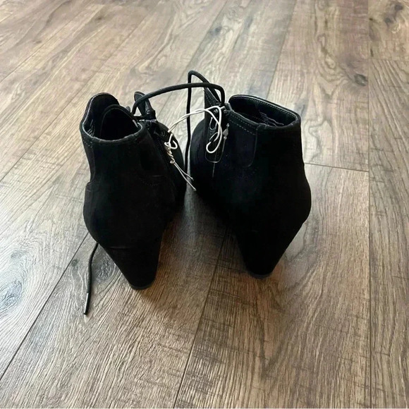 Universal thread women’s ankle boots sz 7 - Picture 2 of 5